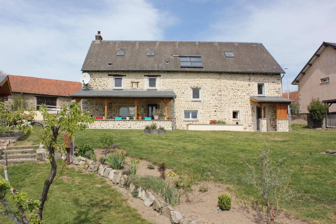 Maison Le Barrage Saint-Gervais-dʼAuvergne Exterior foto